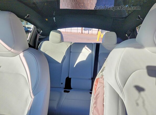 7SAYGDEE8TF612417 2026 TESLA MODEL Gray Հետևի նստատեղերի տեսք