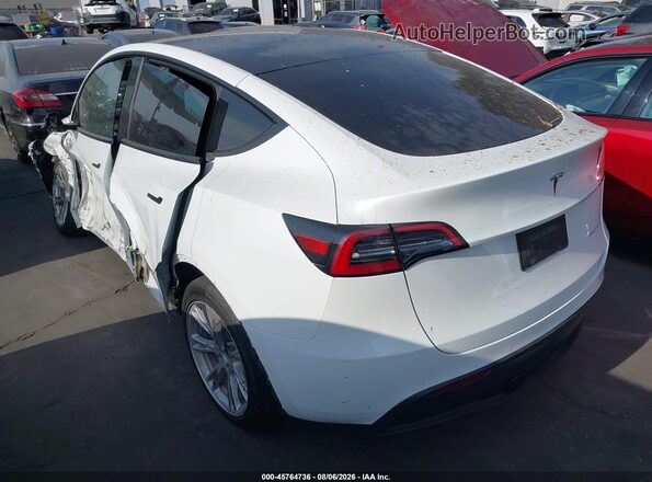 7SAYGDEE9NF317362 2022 TESLA MODEL Y White Rear left