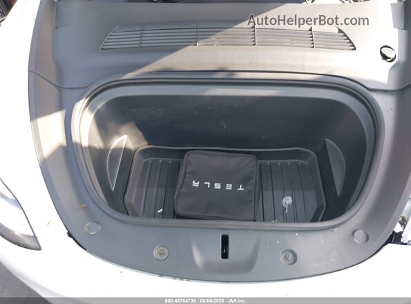 7SAYGDEE9NF317362 2022 TESLA MODEL Y White Rear view