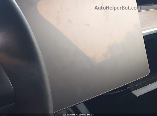 7SAYGDEE9NF340155 2022 TESLA MODEL Y Red Սալոնի հետևի տեսք