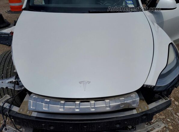 7SAYGDEE9NF436190 2022 TESLA MODEL White უკანა სალონის ხედი