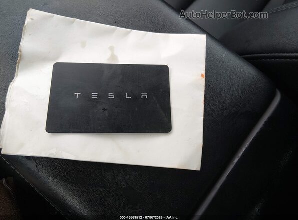 7SAYGDEE9NF451465 2022 TESLA MODEL Y Red Вид панелі приладів