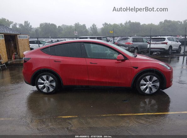 7SAYGDEE9NF451465 2022 TESLA MODEL Y Red Вид задньої частини салону