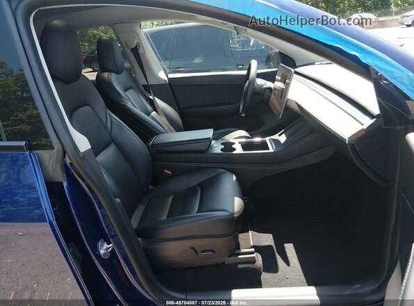 7SAYGDEE9NF481792 2022 TESLA MODEL Y Blue წინა სალონის ხედი