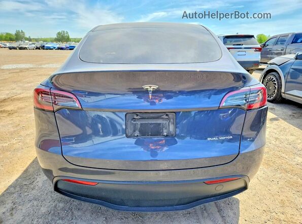 7SAYGDEE9PF775471 2023 TESLA OTHER Gray Вид ззаду