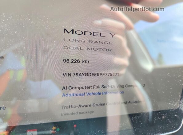 7SAYGDEE9PF775471 2023 TESLA OTHER Gray Вид щитка приладів