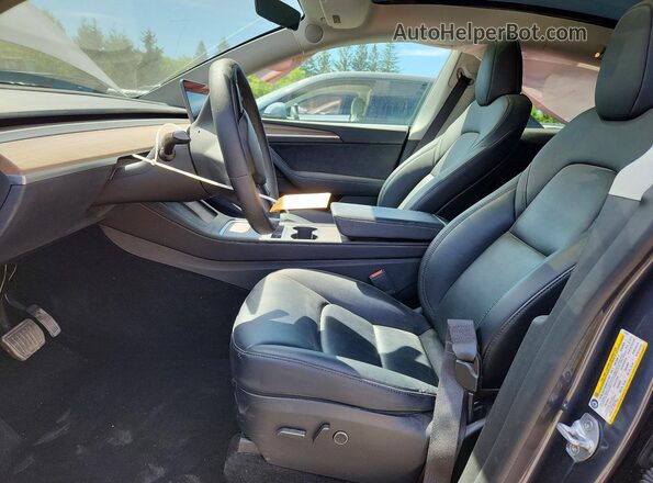 7SAYGDEE9PF775471 2023 TESLA OTHER Gray Вид салону спереду