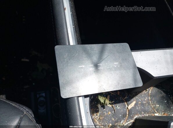 7SAYGDEE9PF796353 2023 TESLA MODEL Y Gray Dashboard view