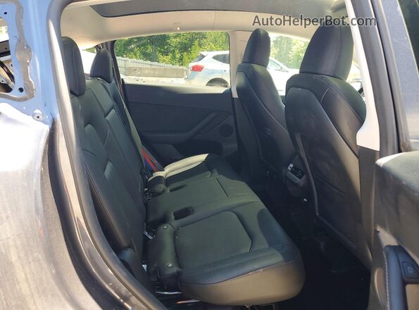 7SAYGDEE9PF836981 2023 TESLA MODEL Gray უკანა სავარძლების ხედი