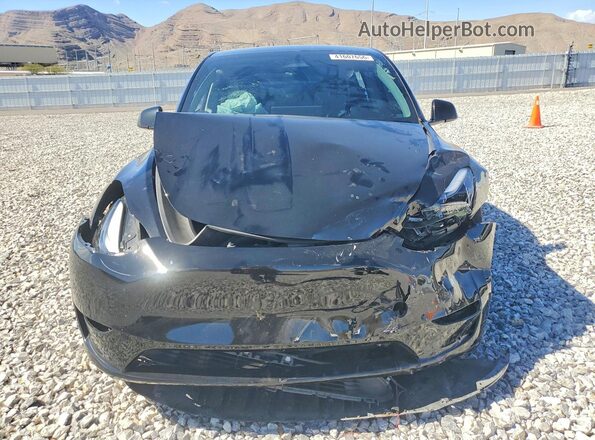 7SAYGDEE9PF858592 2023 TESLA MODEL Black Front view