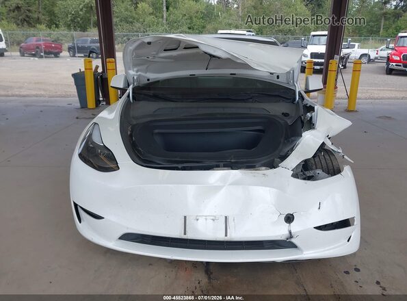 7SAYGDEE9PF909816 2023 TESLA MODEL Y White Dashboard view