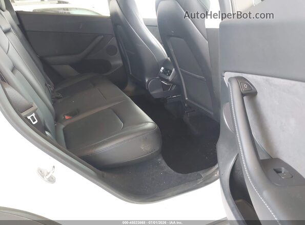 7SAYGDEE9PF909816 2023 TESLA MODEL Y White VIN sticker view