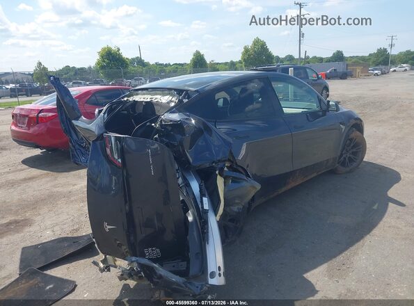 7SAYGDEE9RA304551 2024 TESLA MODEL Y Gray Tył prawy