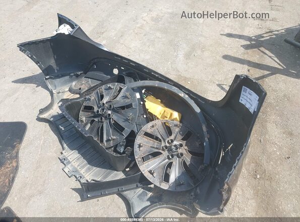 7SAYGDEE9RA304551 2024 TESLA MODEL Y Gray Widok z tyłu
