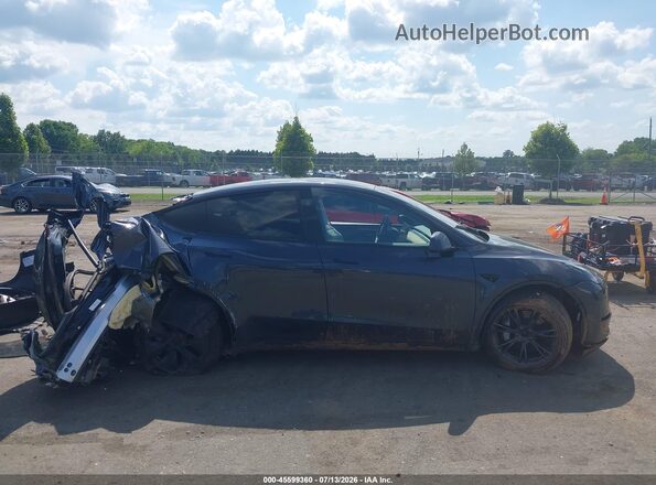 7SAYGDEE9RA304551 2024 TESLA MODEL Y Gray Widok zestawu wskaźników