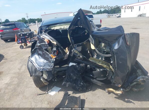 7SAYGDEE9RA304551 2024 TESLA MODEL Y Gray Widok z przodu