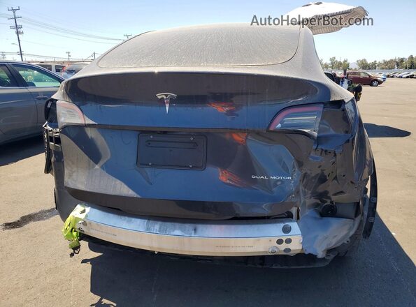 7SAYGDEE9RF081804 2024 TESLA MODEL Gray Вид ззаду
