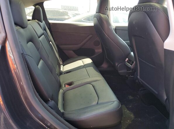7SAYGDEE9RF081804 2024 TESLA MODEL Gray Вид задніх сидінь