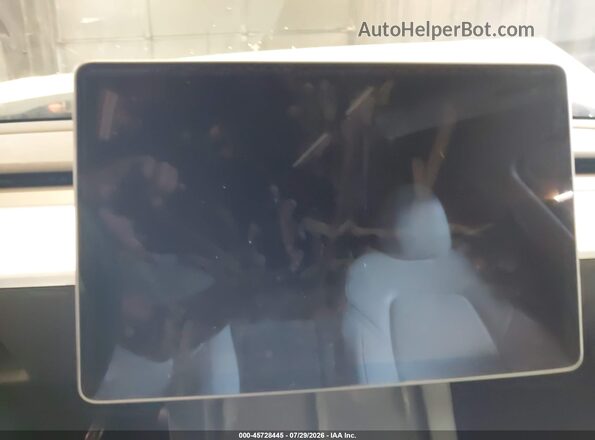 7SAYGDEE9SF302677 2025 TESLA MODEL Y White უკანა სავარძლების ხედი