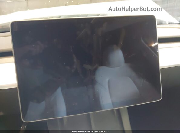 7SAYGDEE9SF302677 2025 TESLA MODEL Y White 