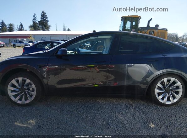 7SAYGDEE9TF355185 2026 TESLA MODEL Y Gray 