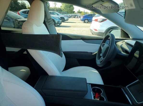 7SAYGDEE9TF371368 2026 TESLA MODEL Charcoal Вид панелі приладів
