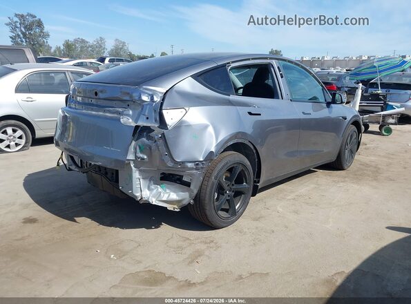 7SAYGDEE9TF544788 2026 TESLA MODEL Y Silver Հետևի աջ