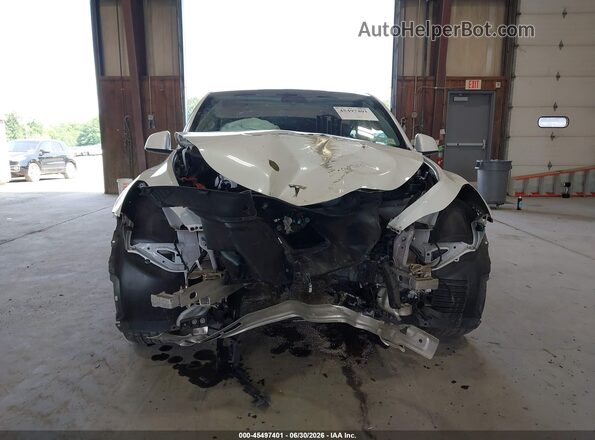 7SAYGDEEXNF385654 2022 TESLA MODEL Y White Instrument cluster view