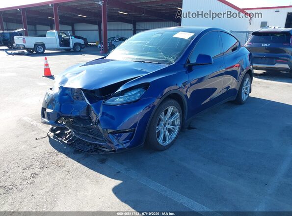 7SAYGDEEXNF485236 2022 TESLA MODEL Y Blue Przód lewy