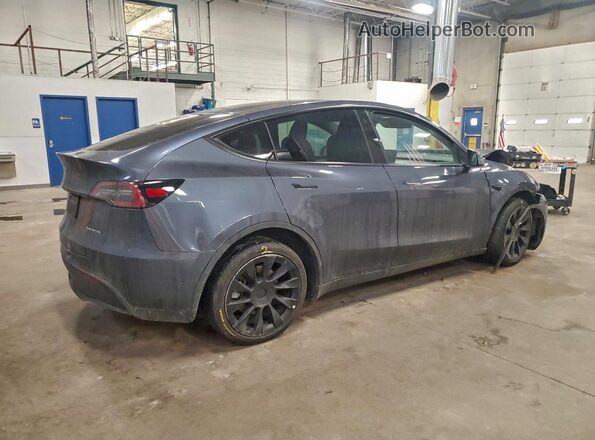 7SAYGDEEXPA056176 2023 TESLA MODEL Серебряный Задняя правая четверть