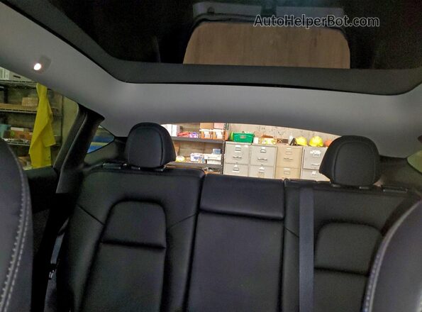 7SAYGDEEXPA056176 2023 TESLA MODEL Серебряный Вид задних сидений