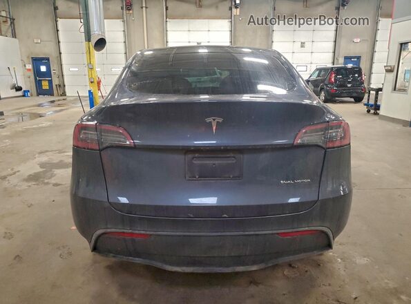 7SAYGDEEXPA056176 2023 TESLA MODEL Серебряный Вид сзади