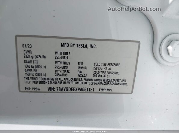 7SAYGDEEXPA061121 2023 TESLA MODEL Y Белый Вид подкапотного пространства