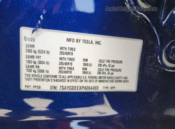 7SAYGDEEXPA064469 2023 TESLA MODEL Blue Widok wnętrza 360 stopni