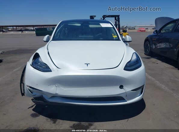 7SAYGDEEXPA109474 2023 TESLA MODEL Y Белый Вид щитка приборов