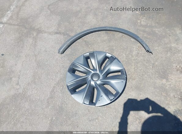 7SAYGDEEXPA109474 2023 TESLA MODEL Y Белый Вид панели приборов