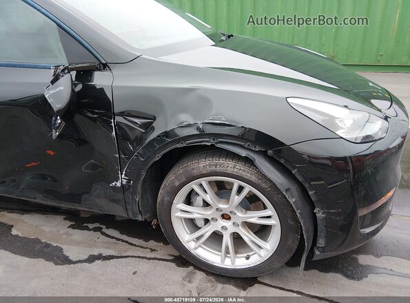 7SAYGDEEXPA181548 2023 TESLA MODEL Y Black 