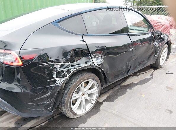 7SAYGDEEXPA181548 2023 TESLA MODEL Y Black 