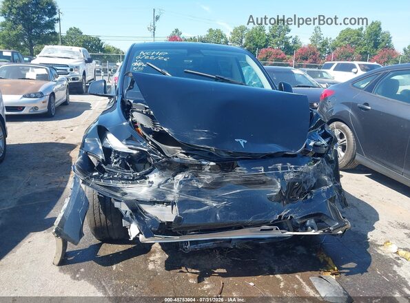 7SAYGDEEXPF706983 2023 TESLA MODEL Y Black Widok deski rozdzielczej