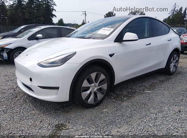 7SAYGDEEXRA219721 2024 TESLA MODEL Y White Vista tres cuartos delantera izquierda