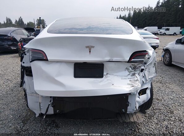 7SAYGDEEXRA219721 2024 TESLA MODEL Y White 