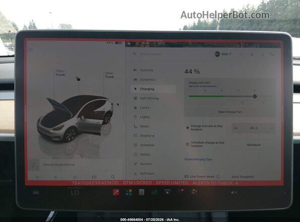 7SAYGDEEXRA219721 2024 TESLA MODEL Y White 