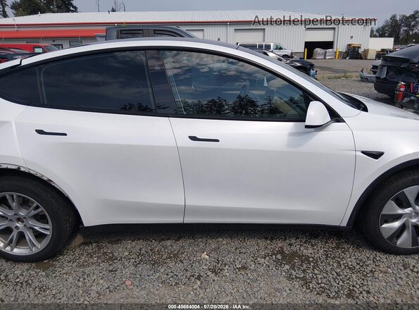7SAYGDEEXRA219721 2024 TESLA MODEL Y White Vista interior de 360 grados