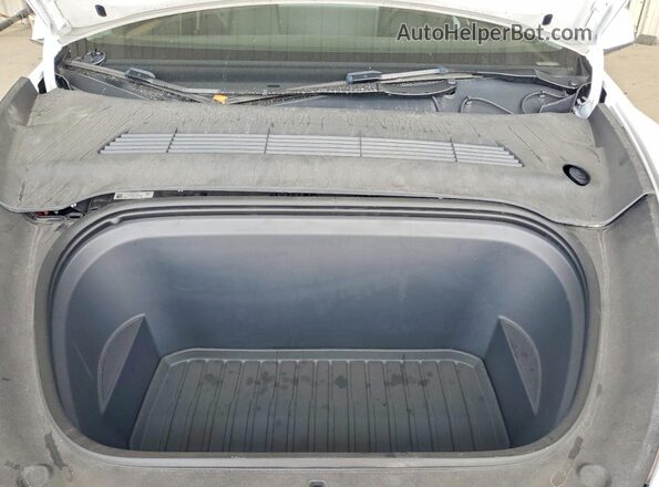 7SAYGDEEXRA263976 2024 TESLA MODEL Белый Вид задней части салона