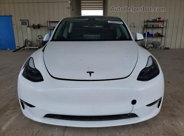 7SAYGDEEXRA263976 2024 TESLA MODEL Белый Вид спереди