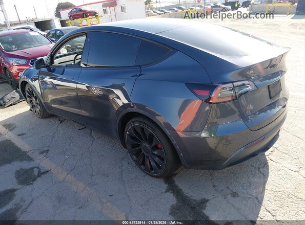 7SAYGDEF0NF404365 2022 TESLA MODEL Y Gray Tył lewy