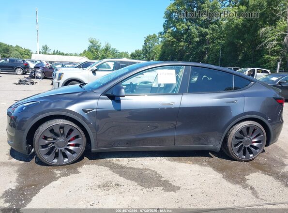 7SAYGDEF0RA253580 2024 TESLA MODEL Y Gray Սալոնի 360 աստիճան տեսք