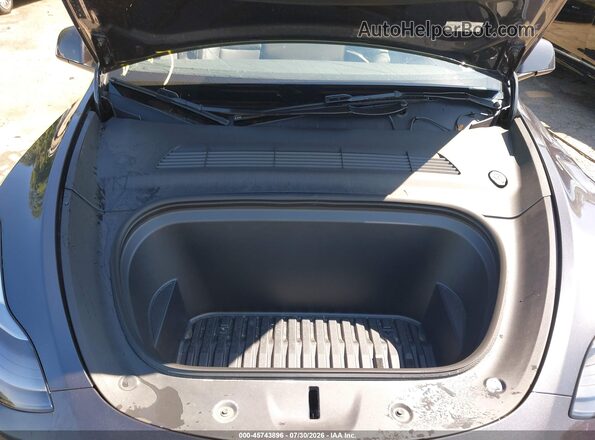 7SAYGDEF0RA253580 2024 TESLA MODEL Y Gray Հետևի տեսք