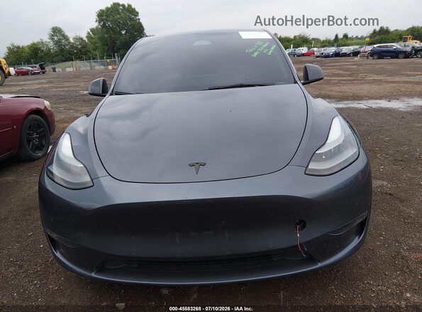 7SAYGDEF1NF394655 2022 TESLA MODEL Y Gray Սարքավորումների վահանակի տեսք