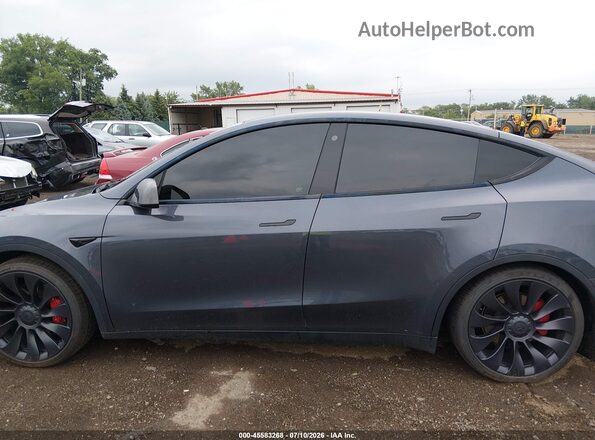 7SAYGDEF1NF394655 2022 TESLA MODEL Y Gray Սալոնի 360 աստիճան տեսք